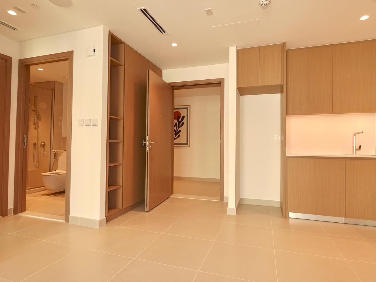 Modern Creek Beach Community: photo 3